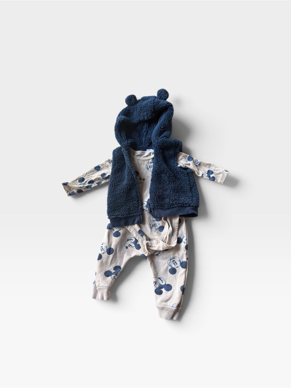 Baby Navy Teddy Hooded Vest with Blue Print Mickey Mouse ensemble
